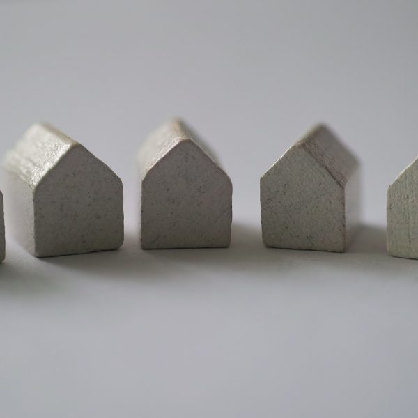 house-3885213_1920