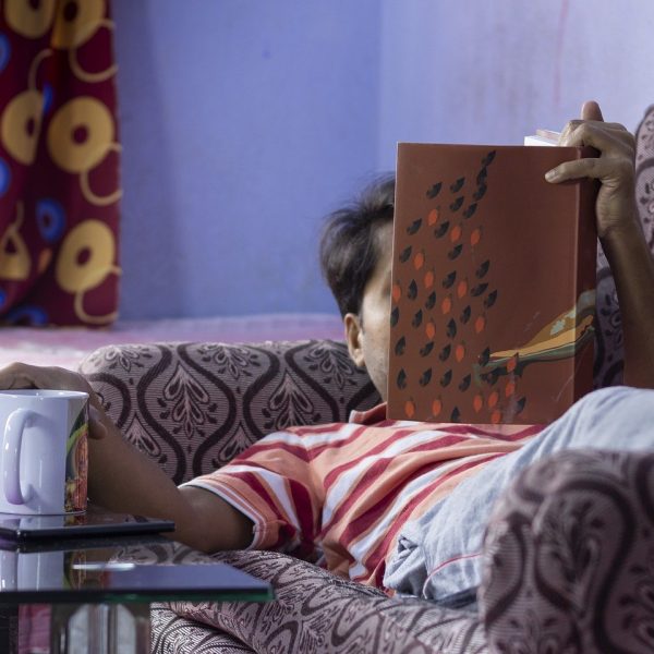 stay-at-home-5094608_1920